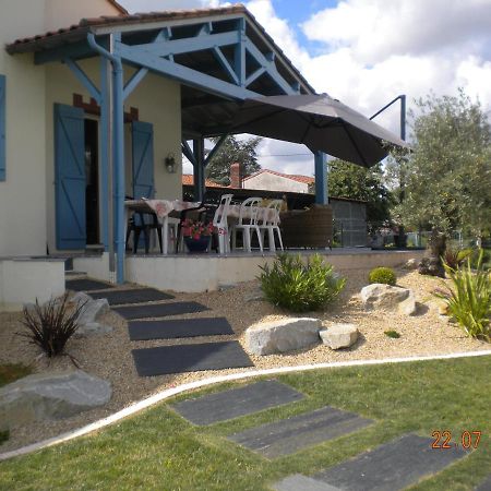 Chambres D'Hotes Au Coeur Du Vignoble Saint-Christophe-la-Couperie Exterior foto